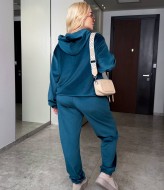 Спортивный костюм женский велюровый  DOL-409A750
