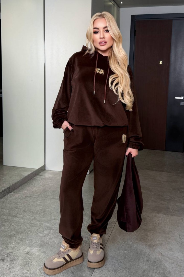 Спортивный костюм женский велюровый  DOL-409A750