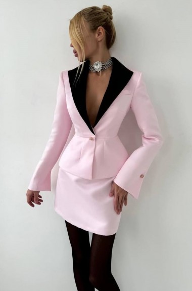 Чудовий костюм піджак та спідниця EST-5964A850 Чудовий костюм піджак та спідниця EST-5964A850