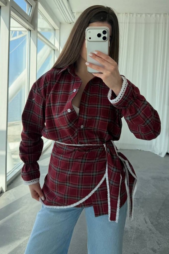 Сорочка з баскою з мереживом VOL-745A650