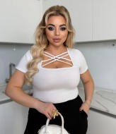 Футболка з цікавим декольте ELR-4032A400