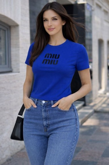 Футболка со стильным накатом MIK-4209A190 Футболка со стильным накатом MIK-4209A190