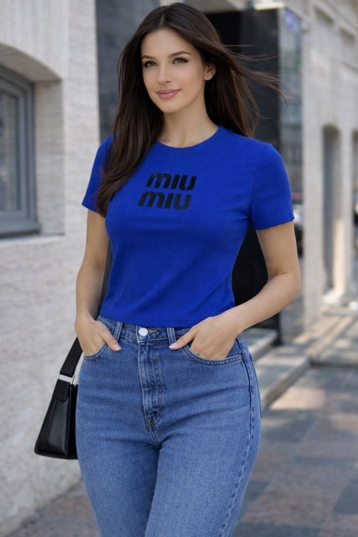 Футболка со стильным накатом MIK-4209A190