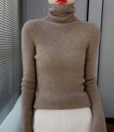 Тёплый ангоровый гольф KC-3293A300