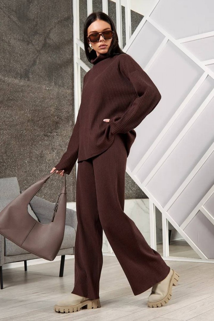 Тёплый брючный костюм из ангоры IMMA-424A630