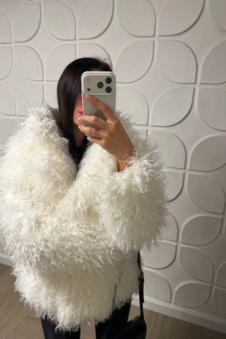 Шубка под ламу ANN-670A2200