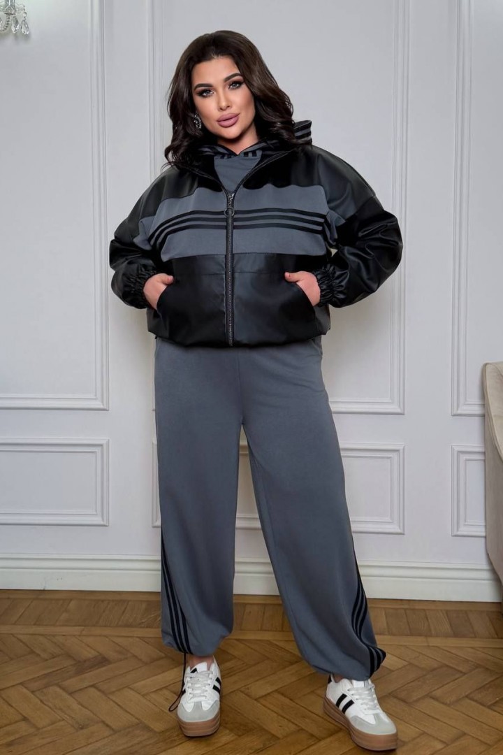 Стильна куртка на блискавці AD-8009.1A650