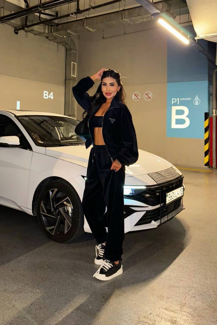 Костюм з преміального велюру DMP-R1919A900