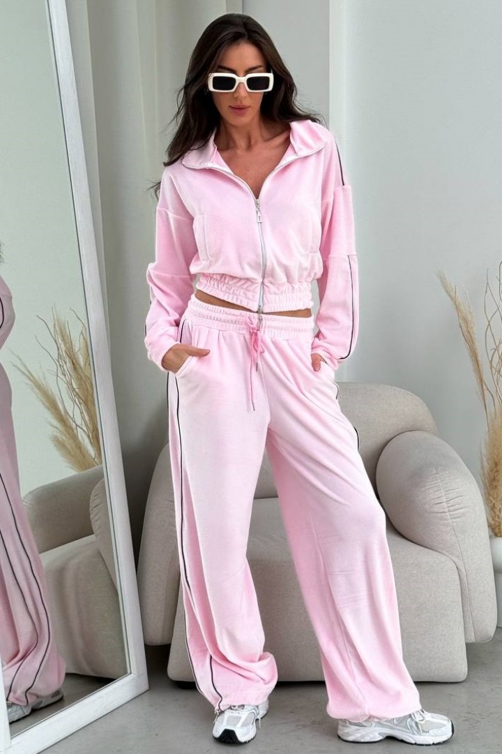 Велюровый костюм TOR-001A650