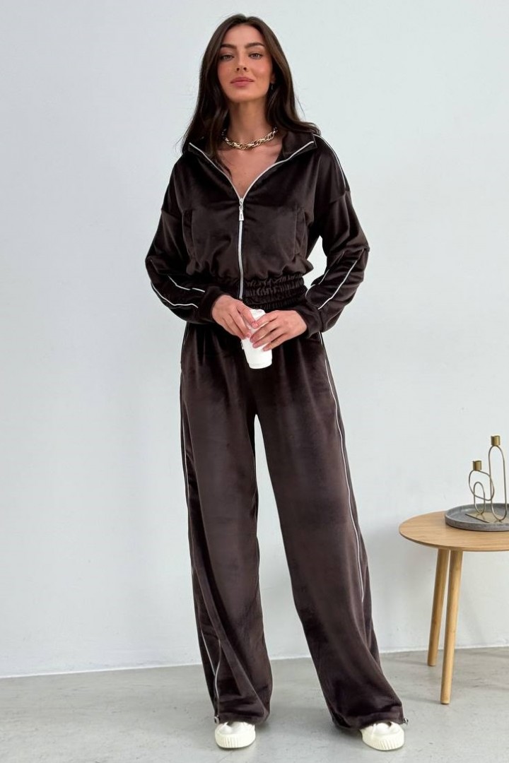 Велюровый костюм TOR-001A650