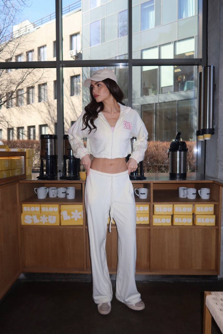 Спортивный костюм с короткой кофтой  TOR-2620A750