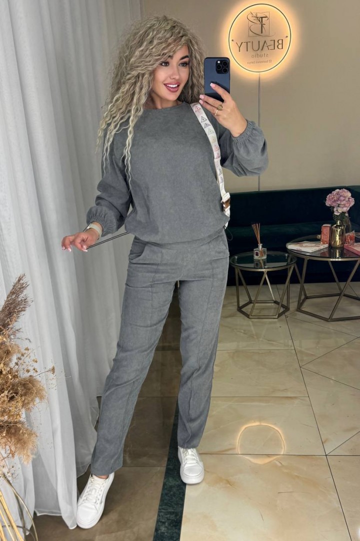 Вельветовый брючный костюм женский  IMMA-267A470