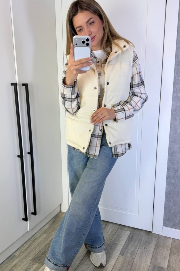 Вельветовая жилетка KG-946A650