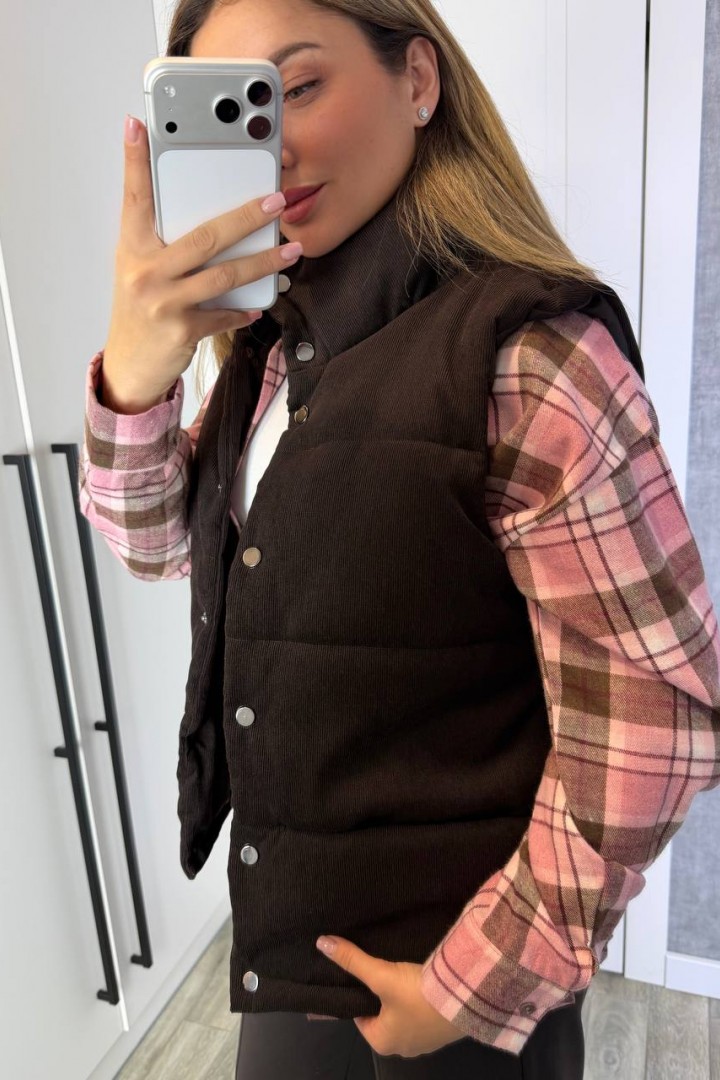 Вельветовая жилетка KG-946A650