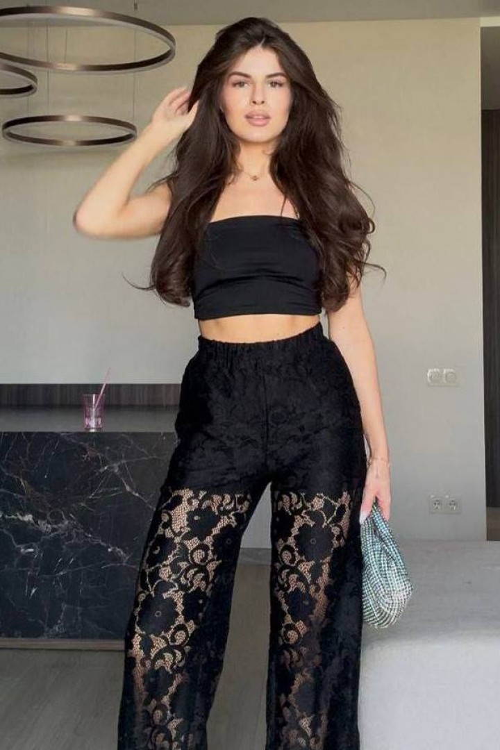 Брюки гипюровые на резинке MIK-1646A410