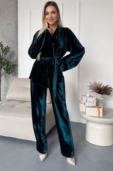 Костюм бархатный женский ANA-1703A17