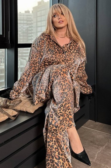 Брючный костюм-двойка со съемными перьями YM-05782.17A27 Брючный костюм-двойка со съемными перьями YM-05782.17A27