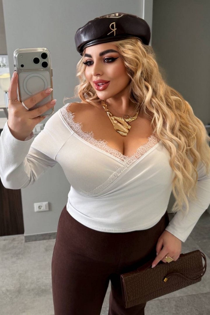 Лонгслив с кружевом YM-9950A11.5