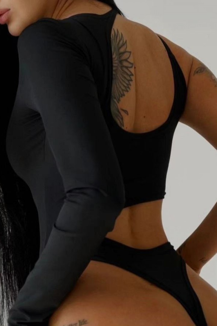 Боди с фигурным вырезом AKS-127A300