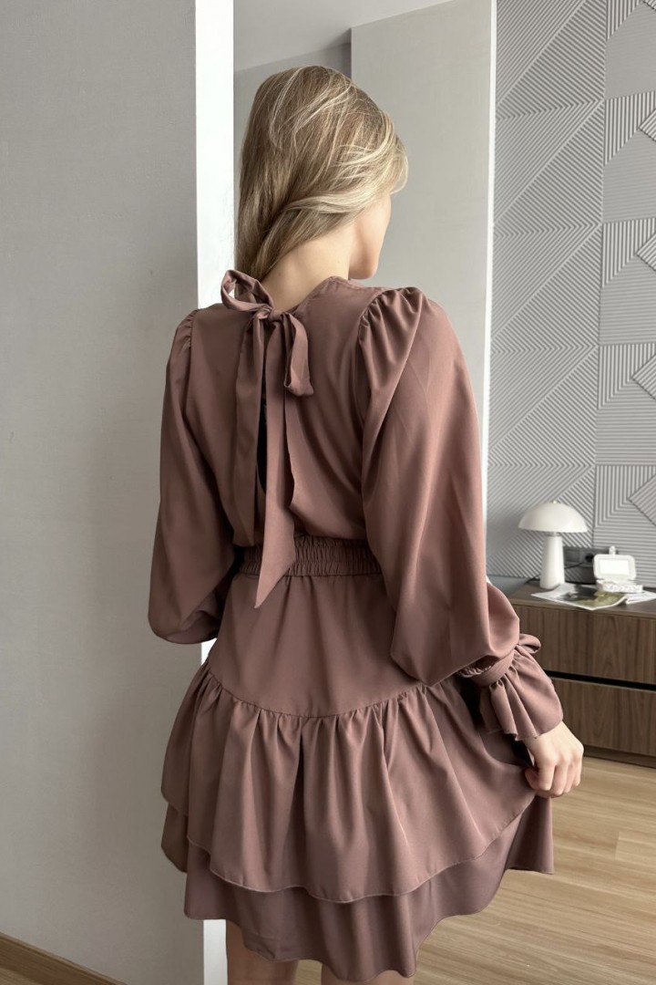 Платье с вырезом на спине AKS-202A450