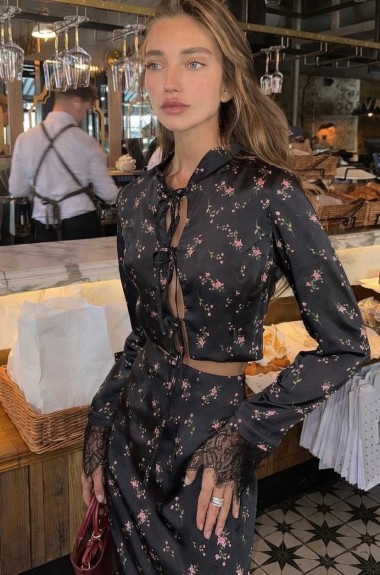 Изысканный костюм двойка с юбкой BAC-972A650 Изысканный костюм двойка с юбкой BAC-972A650