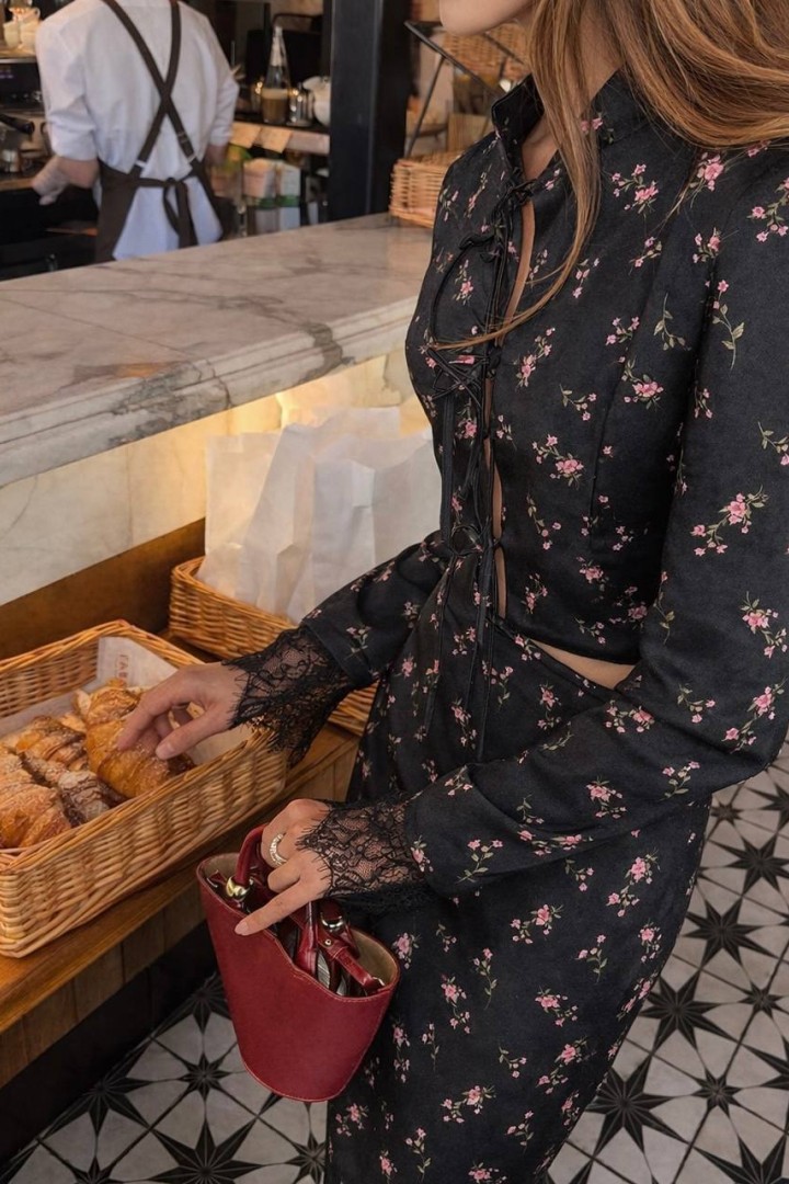 Изысканный костюм двойка с юбкой BAC-972A650