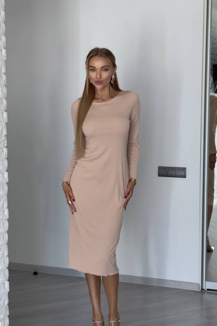 Силуетна сукня з поясом GIL-020A490