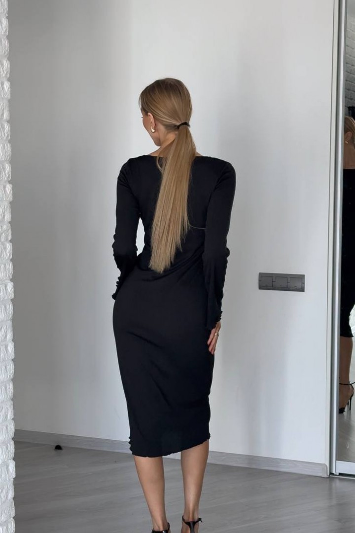 Силуетна сукня з поясом GIL-020A490