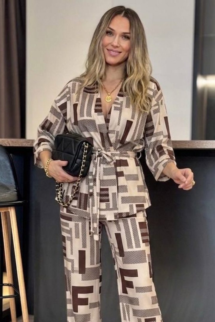 Стильный костюм в трендовом принте IMMA-464A650B750