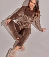 Пижама плюшевая женская  DG-p15511A550