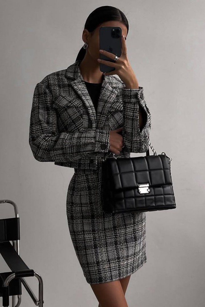 Костюм укороченный пиджак и юбка  MOK-640A600