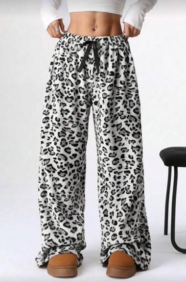 Широкие теплые брюки DMP-A7173A300