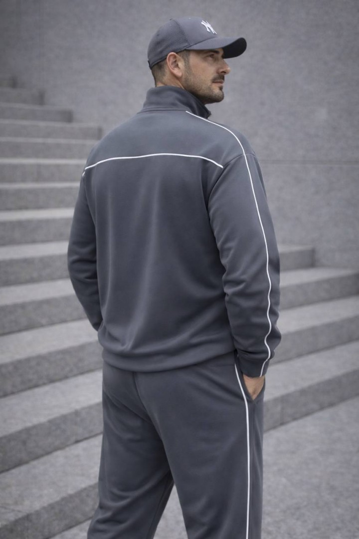 Чоловічий костюм INT-0595A700