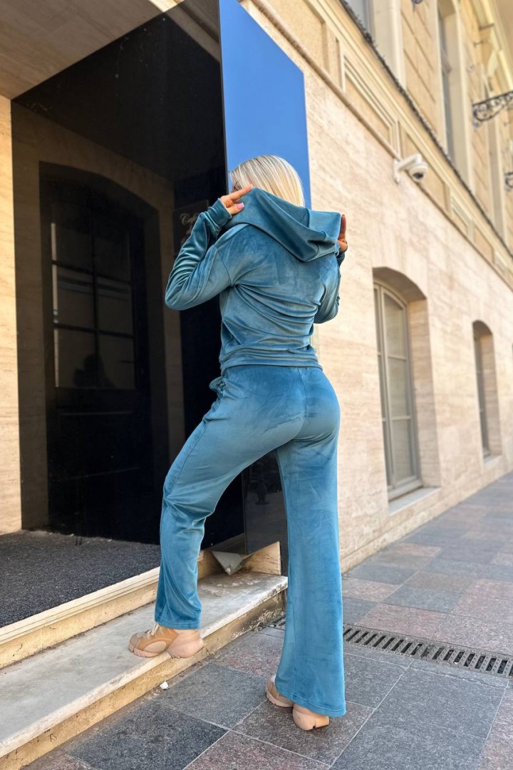 Спортивный костюм женский велюр  IND-2079A570