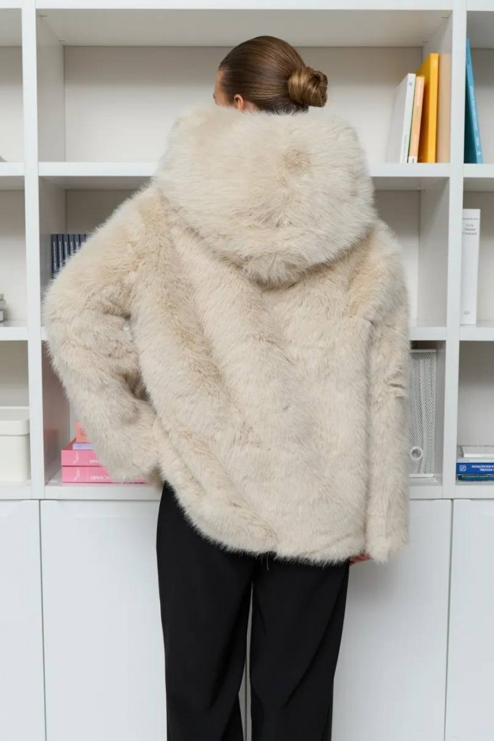 Шуба з капюшоном ZL-818A1650