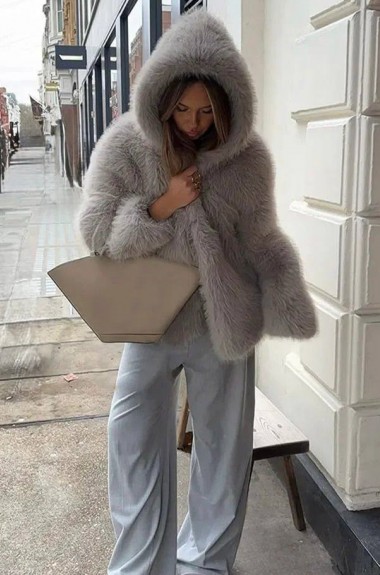 Шуба з капюшоном ZL-818A1650