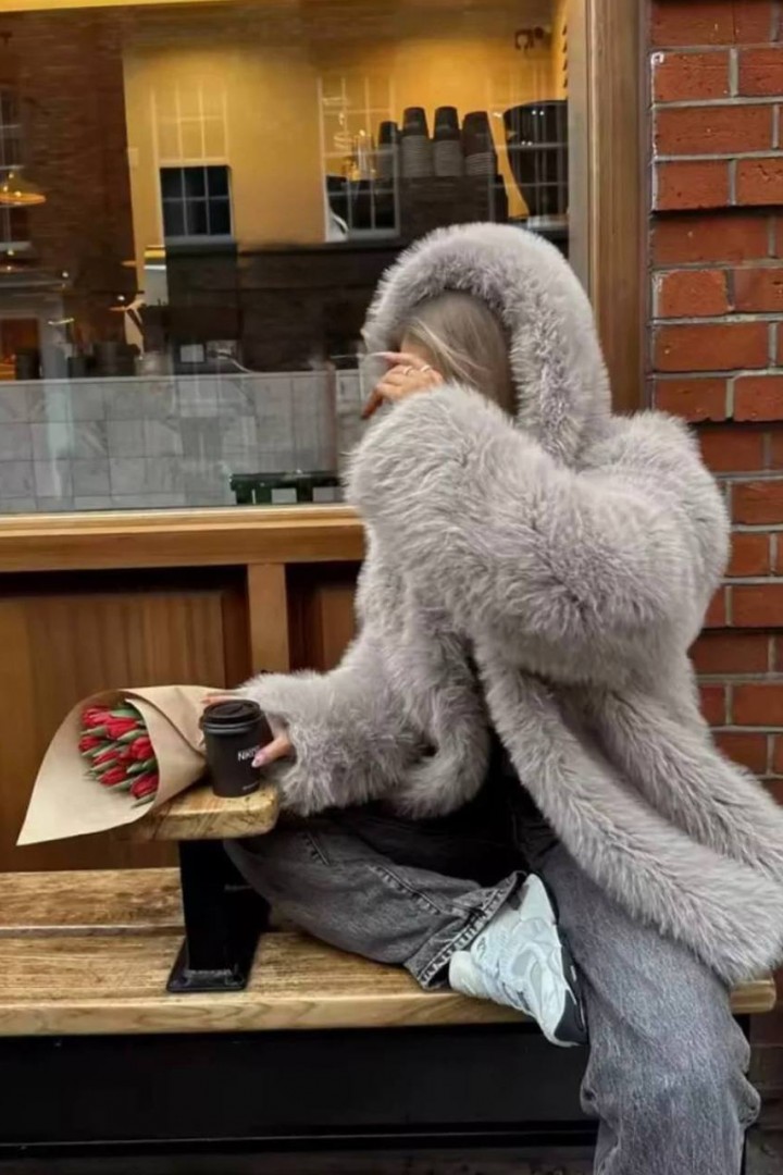 Шуба з капюшоном ZL-818A1650