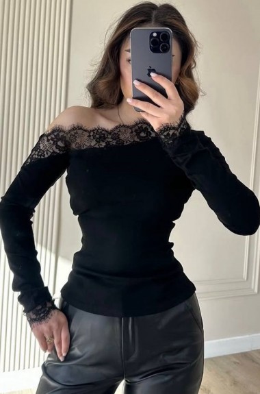 Лонгслив з мереживом MPK-416A380