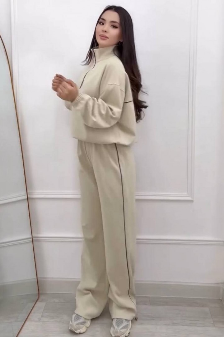 Спортивный костюм LOU-1329A950