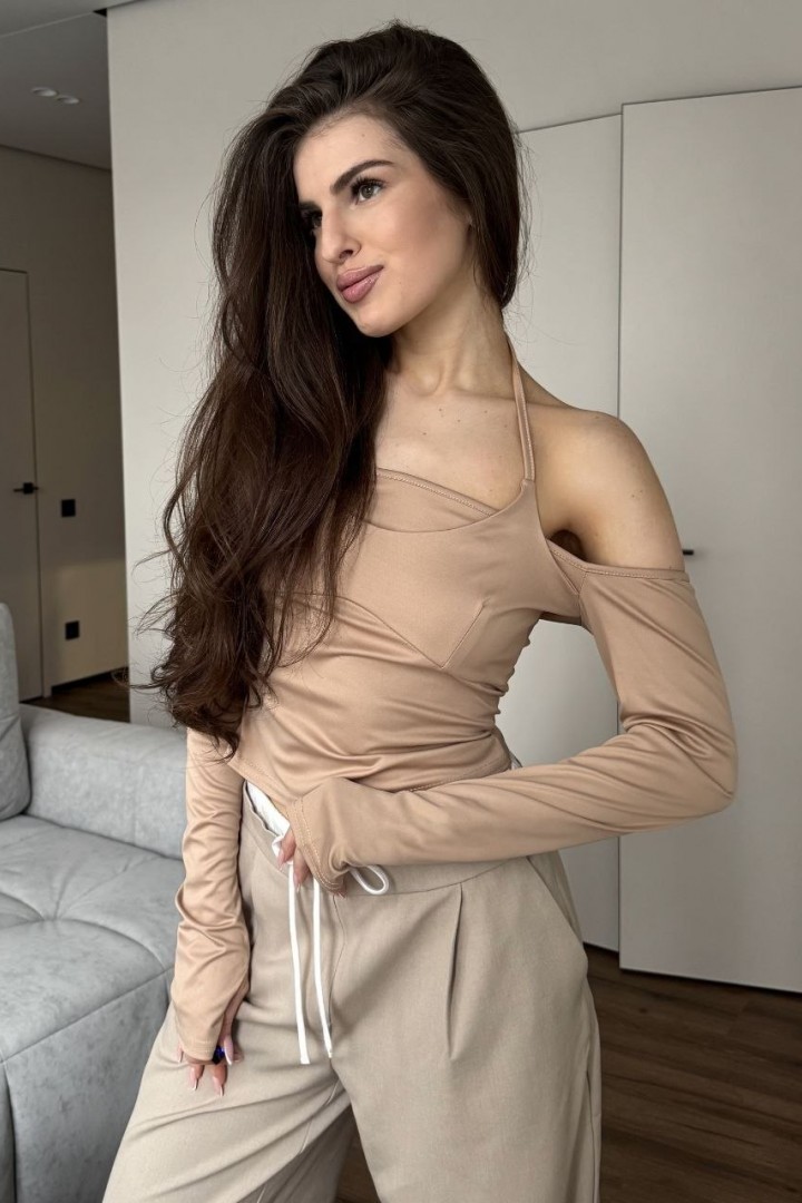 Нежный топ с открытыми плечами MIK-1733A330