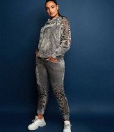 Велюровый спортивный костюм с перфорацией батал IS-153A1100