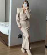 Костюм укороченный пиджак и юбка  NK-9185A600