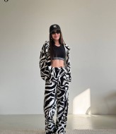 Костюм тройка велюр DMP-R1700A1100