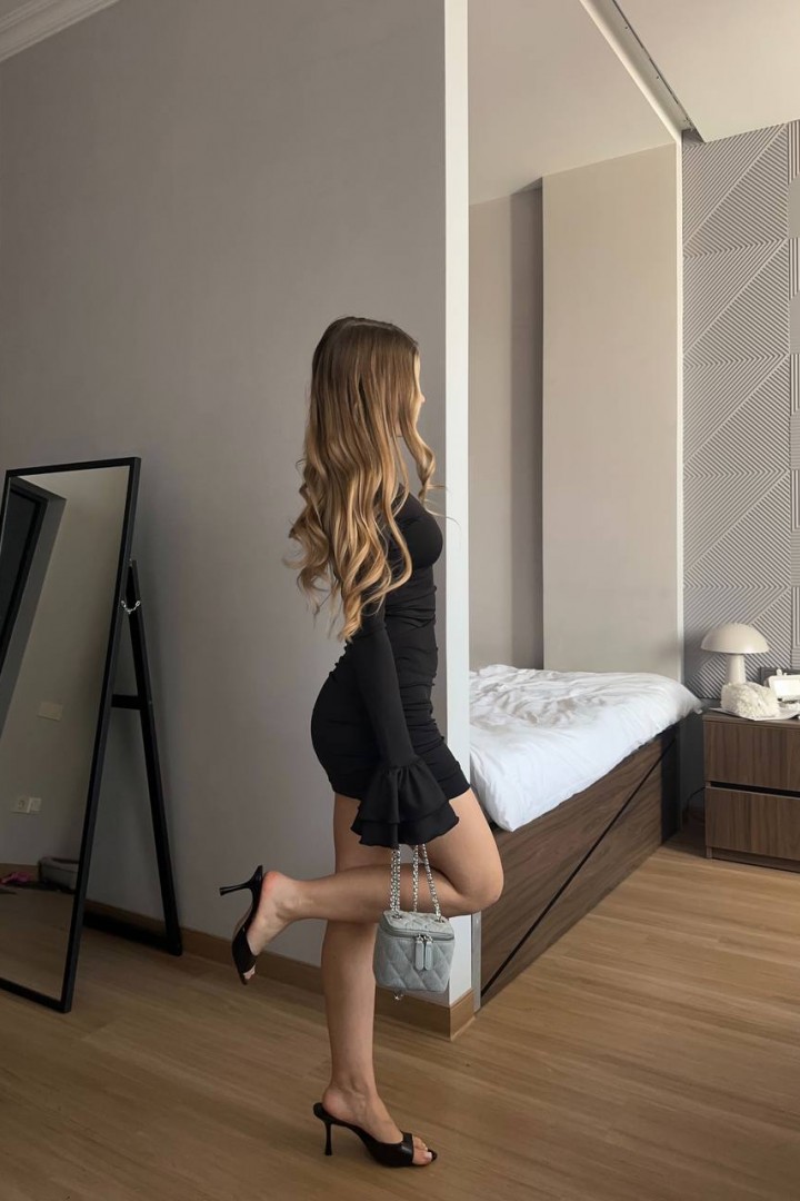 Женское силуэтное платье RAB-712A459