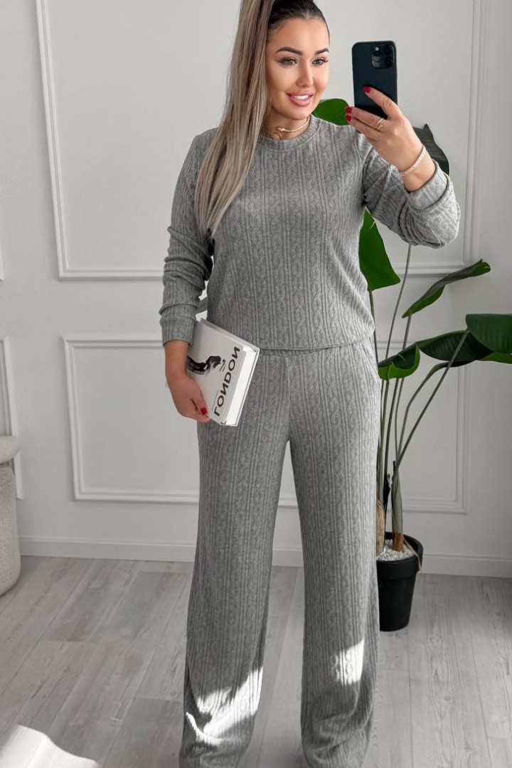 Эффектный вязаный костюм двойка SABI-022A500