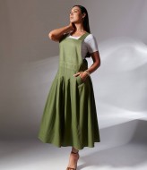 Льняной сарафан на бретельках  IS-144A1000