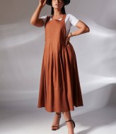 Льняной сарафан на бретельках  IS-144A1000