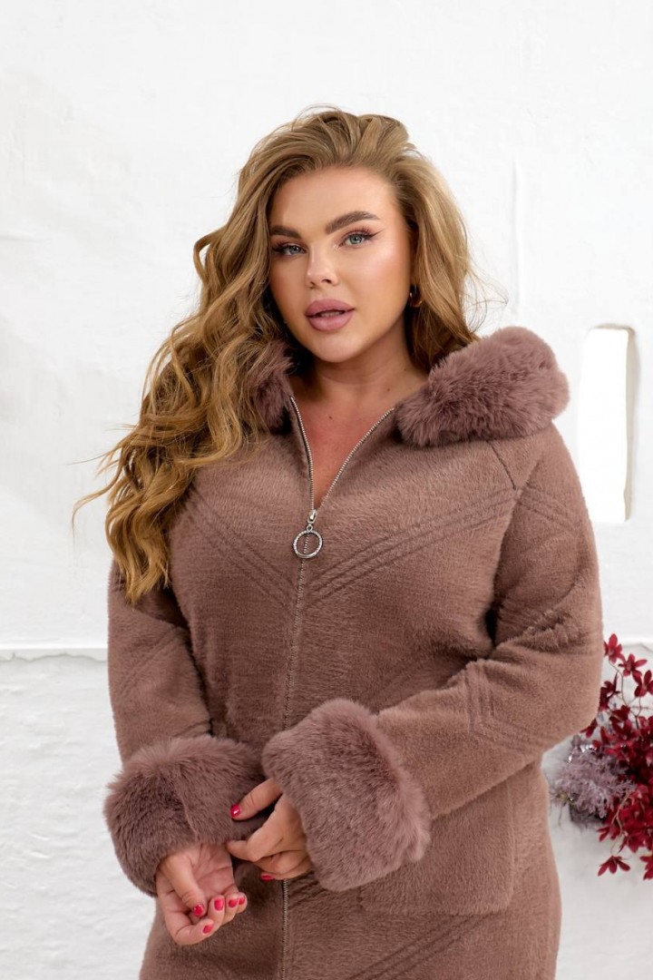 Пальто з хутром MAX-939A1400