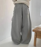 Об'ємні штани на затяжках DMP-A1853A370