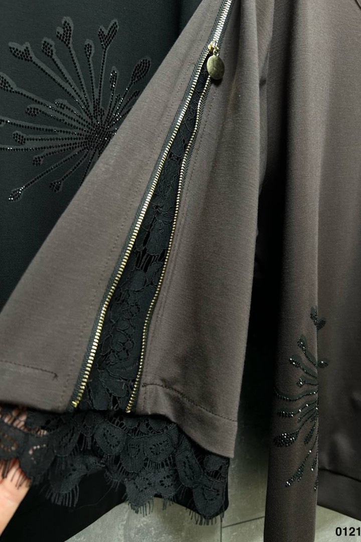 Красивый свитшот IRK-2601A650